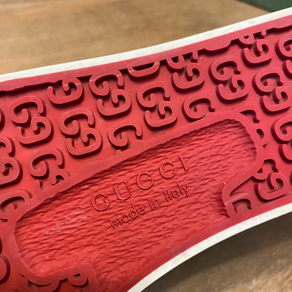 Gucci Beige and Red Slip-On Sneakers - Picture 8 of 11